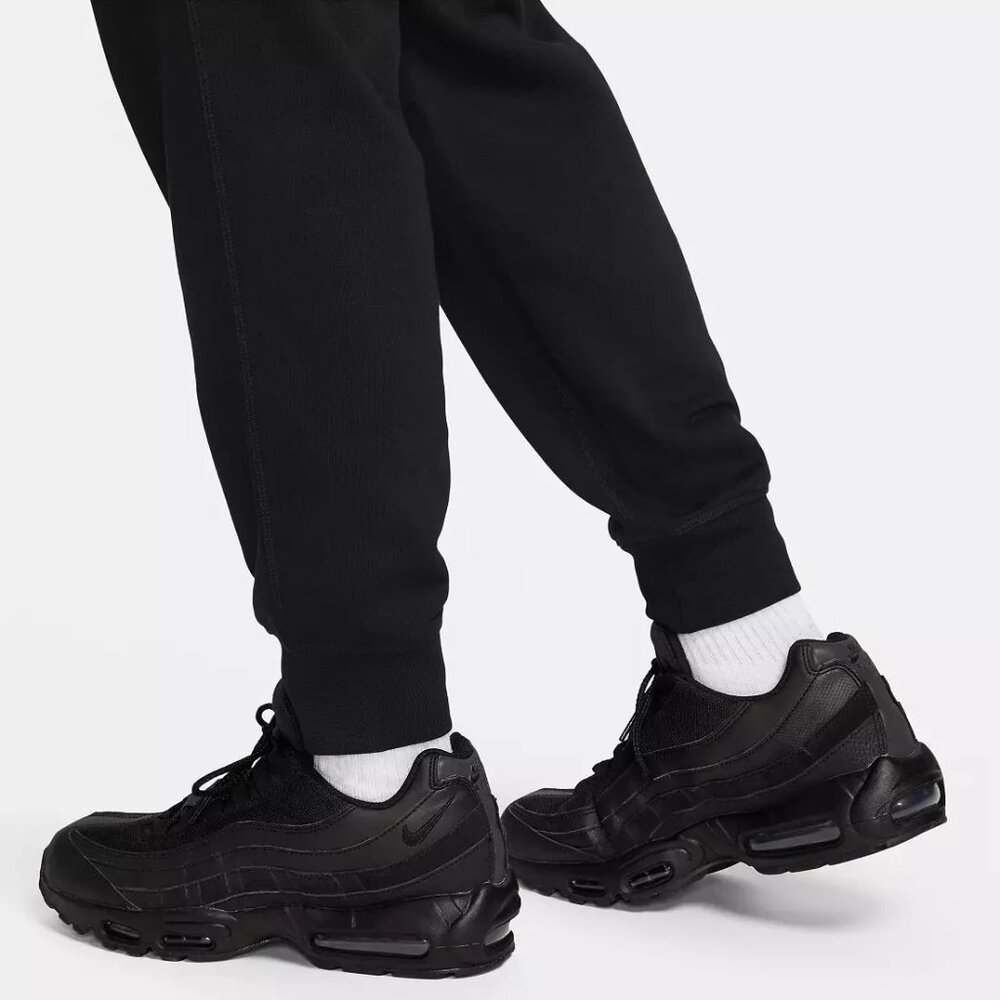 Nike Club Fleece Brushed-Back Chenille Futura Pants FN3094-010 Men’s Medium - Picture 3 of 9